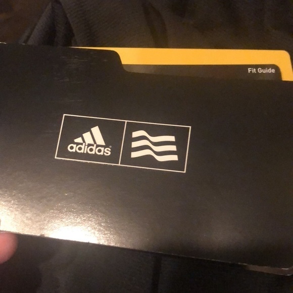 🔥ADIDAS NWT men’s polo shirt 💞 - Picture 4 of 4